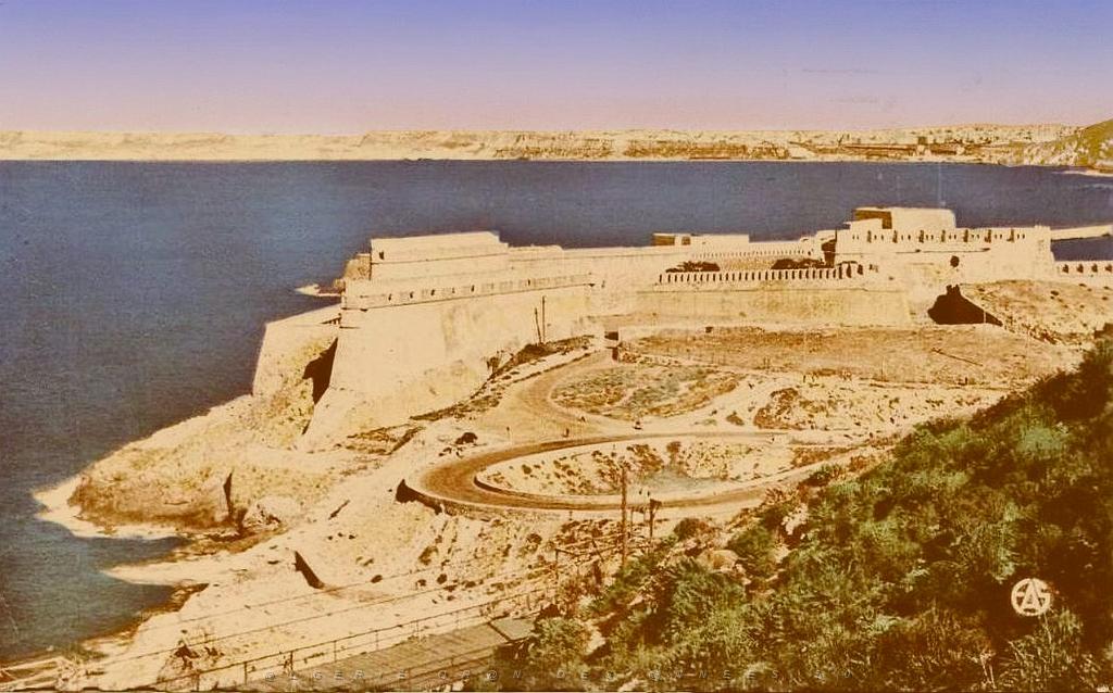 CD ei- 053- Mers-el-kebir- Fort ouest.JPG